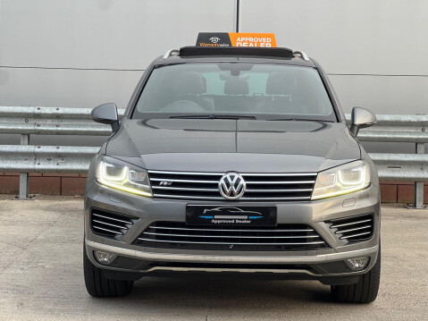 Volkswagen Touareg 3.0 TDI V6 BlueMotion Tech R-Line Plus Tiptronic 4WD Euro 6 (s/s) 5dr 3