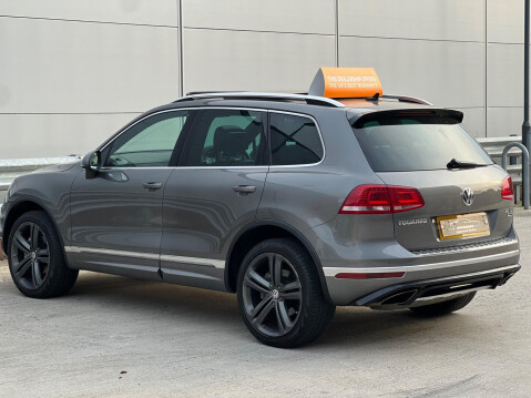 Volkswagen Touareg 3.0 TDI V6 BlueMotion Tech R-Line Plus Tiptronic 4WD Euro 6 (s/s) 5dr 13
