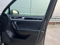 Volkswagen Touareg 3.0 TDI V6 BlueMotion Tech R-Line Plus Tiptronic 4WD Euro 6 (s/s) 5dr 66