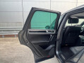 Volkswagen Touareg 3.0 TDI V6 BlueMotion Tech R-Line Plus Tiptronic 4WD Euro 6 (s/s) 5dr 69