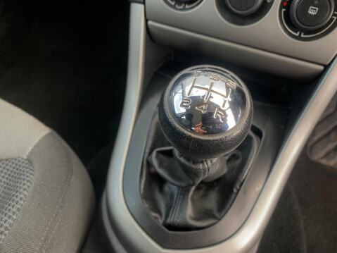Peugeot 308 1.6 HDi Active Euro 5 5dr 33