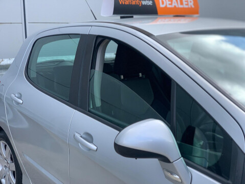 Peugeot 308 1.6 HDi Active Euro 5 5dr 7
