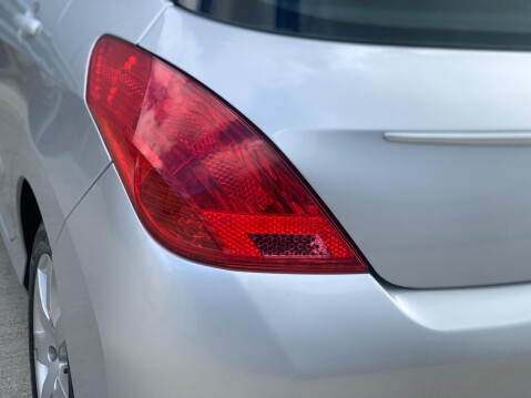 Peugeot 308 1.6 HDi Active Euro 5 5dr 16