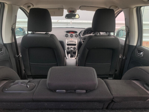 Peugeot 308 1.6 HDi Active Euro 5 5dr 43