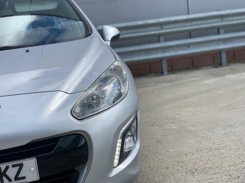 Peugeot 308 1.6 HDi Active Euro 5 5dr 11