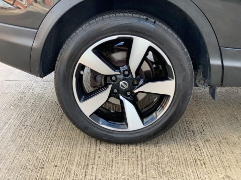 Nissan Qashqai 1.5 dCi n-tec+ 2WD Euro 6 (s/s) 5dr 12