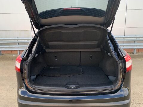 Nissan Qashqai 1.5 dCi n-tec+ 2WD Euro 6 (s/s) 5dr 52