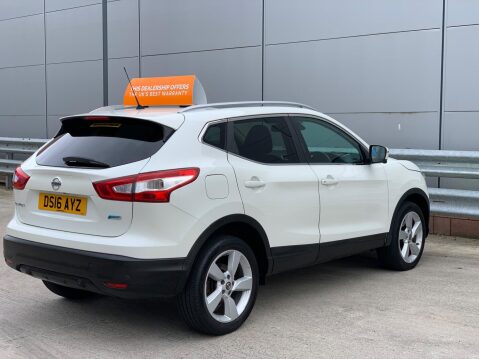 Nissan Qashqai 1.5 dCi N-Connecta 2WD Euro 6 (s/s) 5dr 18