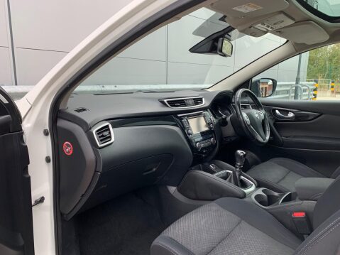 Nissan Qashqai 1.5 dCi N-Connecta 2WD Euro 6 (s/s) 5dr 50