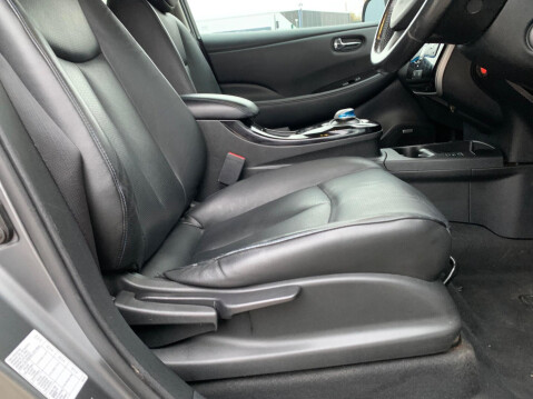 Nissan LEAF 24kWh Tekna Auto 5dr 25