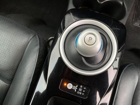 Nissan LEAF 24kWh Tekna Auto 5dr 22