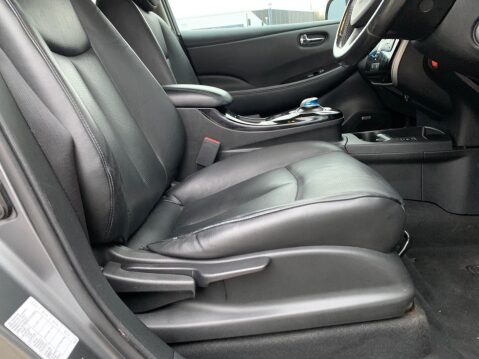Nissan LEAF 24kWh Tekna Auto 5dr 25