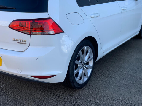 Volkswagen Golf 2.0 TDI BlueMotion Tech GT Euro 5 (s/s) 5dr 23