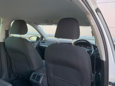 Volkswagen Golf 2.0 TDI BlueMotion Tech GT Euro 5 (s/s) 5dr 51