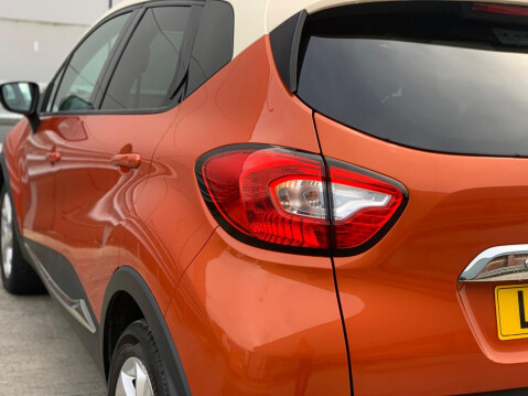 Renault Captur 0.9 TCe ENERGY Dynamique S MediaNav Euro 5 (s/s) 5dr 25