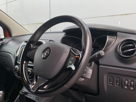 Renault Captur 0.9 TCe ENERGY Dynamique S MediaNav Euro 5 (s/s) 5dr 34