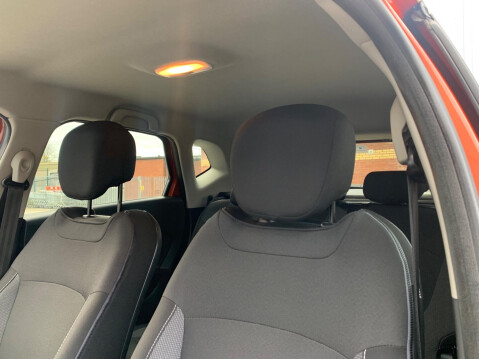 Renault Captur 0.9 TCe ENERGY Dynamique S MediaNav Euro 5 (s/s) 5dr 39