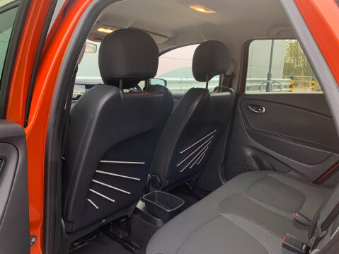 Renault Captur 0.9 TCe ENERGY Dynamique S MediaNav Euro 5 (s/s) 5dr 41