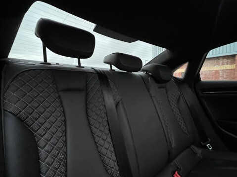 Audi RS3 2.5 TFSI Audi Sport Edition S Tronic quattro Euro 6 (s/s) 4dr 15