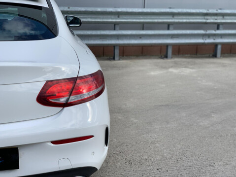 Mercedes-Benz C Class 2.1 C250d AMG Line (Premium Plus) G-Tronic+ Euro 6 (s/s) 2dr 20