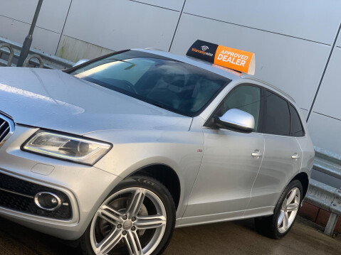 Audi Q5 2.0 TDI S line Plus quattro Euro 5 (s/s) 5dr 12