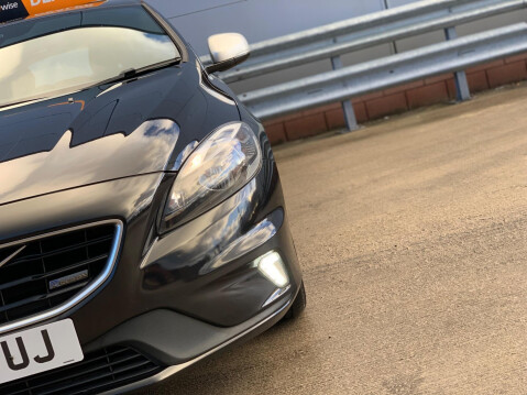 Volvo V40 1.6 D2 R-Design Euro 5 (s/s) 5dr 8
