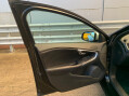 Volvo V40 1.6 D2 R-Design Euro 5 (s/s) 5dr 31