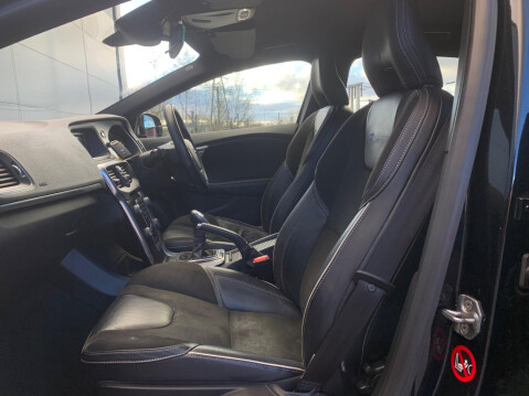 Volvo V40 1.6 D2 R-Design Euro 5 (s/s) 5dr 36