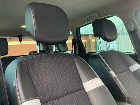 Renault Grand Scenic 1.5 dCi Dynamique Nav Euro 6 (s/s) 5dr 32