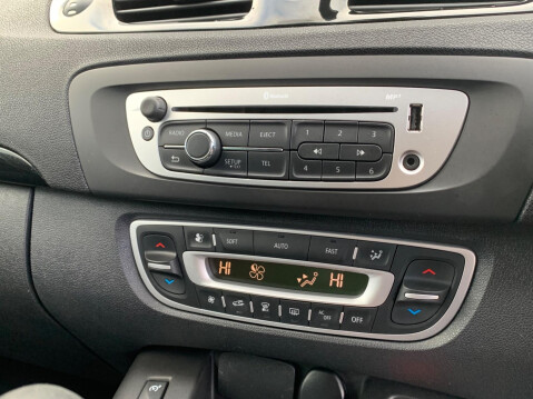 Renault Grand Scenic 1.5 dCi Dynamique Nav Euro 6 (s/s) 5dr 34