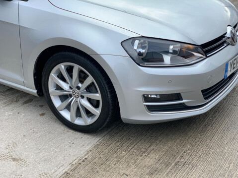 Volkswagen Golf 2.0 TDI BlueMotion Tech GT Euro 5 (s/s) 5dr 6