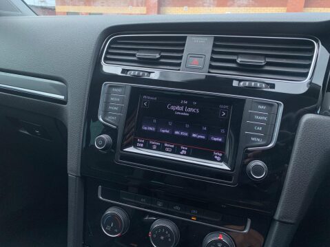 Volkswagen Golf 2.0 TDI BlueMotion Tech GT Euro 5 (s/s) 5dr 56
