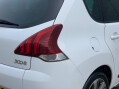 Peugeot 3008 2.0 HDi Allure Auto Euro 5 5dr 17