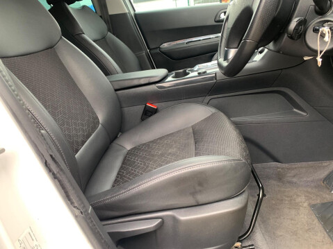 Peugeot 3008 2.0 HDi Allure Auto Euro 5 5dr 26