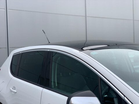 Peugeot 3008 2.0 HDi Allure Auto Euro 5 5dr 9