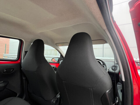 Toyota Aygo 1.0 VVT-i x Euro 5 5dr Euro 5 37