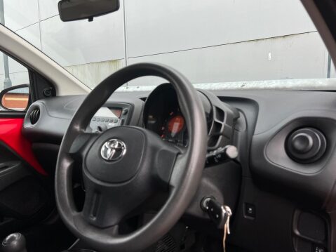 Toyota Aygo 1.0 VVT-i x Euro 5 5dr Euro 5 22