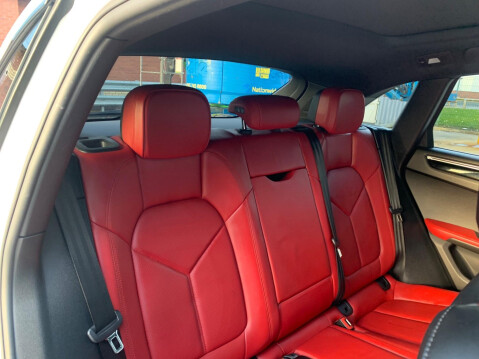Porsche Macan 3.0 TD V6 S PDK 4WD Euro 6 (s/s) 5dr 47