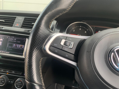 Volkswagen Golf 2.0 TDI BlueMotion Tech GTD Euro 6 (s/s) 5dr 28
