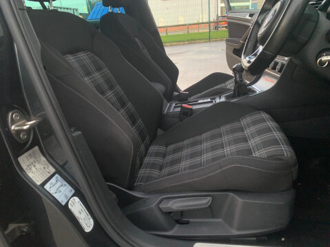 Volkswagen Golf 2.0 TDI BlueMotion Tech GTD Euro 6 (s/s) 5dr 30