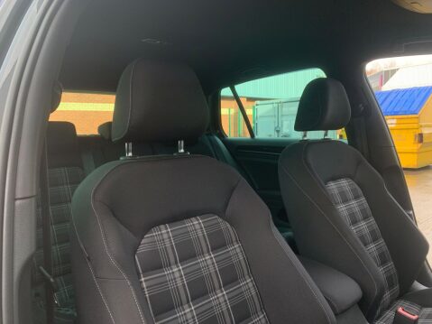 Volkswagen Golf 2.0 TDI BlueMotion Tech GTD Euro 6 (s/s) 5dr 31