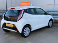 Toyota Aygo 1.0 VVT-i x-play Euro 6 5dr 16