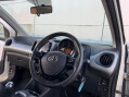 Toyota Aygo 1.0 VVT-i x-play Euro 6 5dr 27