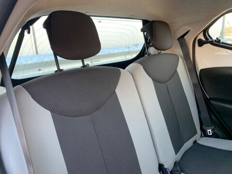 Toyota Aygo 1.0 VVT-i x-play Euro 6 5dr 51