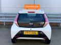 Toyota Aygo 1.0 VVT-i x-play Euro 6 5dr 17