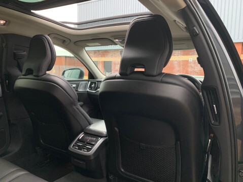 Volvo V60 2.0 D4 Inscription Pro Auto Euro 6 (s/s) 5dr 75