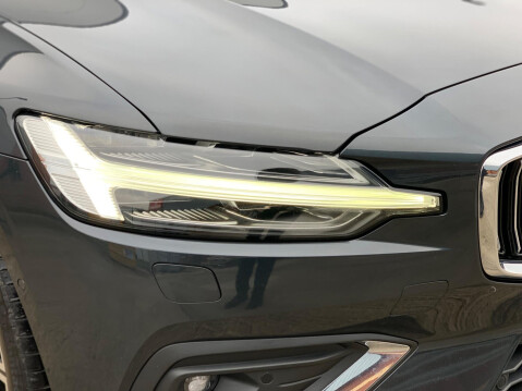Volvo V60 2.0 D4 Inscription Pro Auto Euro 6 (s/s) 5dr 15