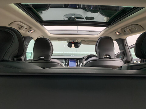 Volvo V60 2.0 D4 Inscription Pro Auto Euro 6 (s/s) 5dr 82