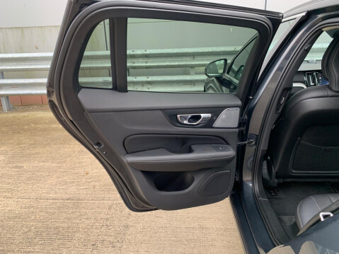 Volvo V60 2.0 D4 Inscription Pro Auto Euro 6 (s/s) 5dr 85