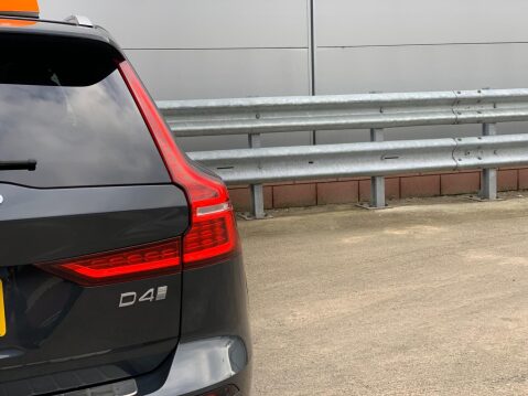 Volvo V60 2.0 D4 Inscription Pro Auto Euro 6 (s/s) 5dr 36